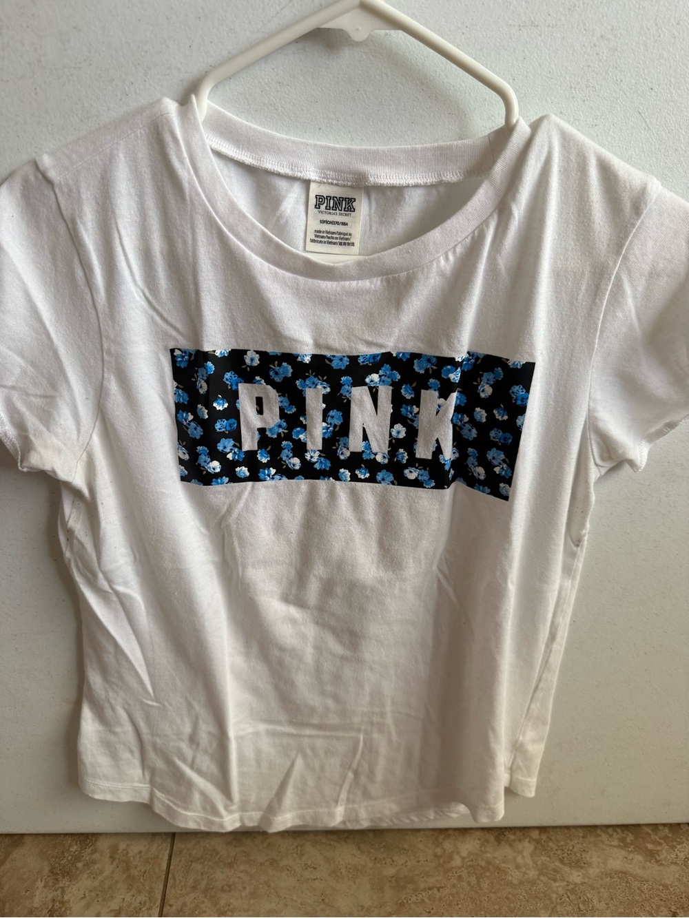 PINK Victoria's Secret women’s White Tee with Blue Floral Logo